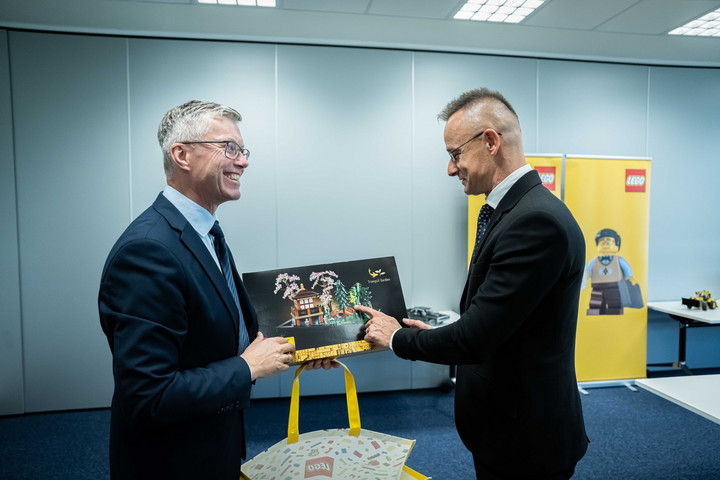 Fotó: Szijjártó Péter Facebook-oldala Szijjártó: Az idei év az infláció leépítéséről szól, jövőre pedig a növekedés újraépítése lesz a fókuszban