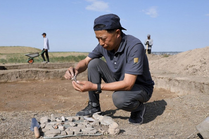 Fotó: Xinhua via AFP/Kalizhan Ospanov Bronzkori tinédzser sírját fedezték fel
