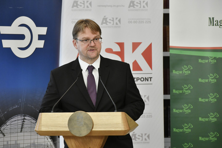 Fotó: MTI/Lakatos Péter Répássy Róbert: Van segítség az áldozatok számára