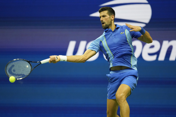 US Open: Djokovics magabiztosan lett elődöntős