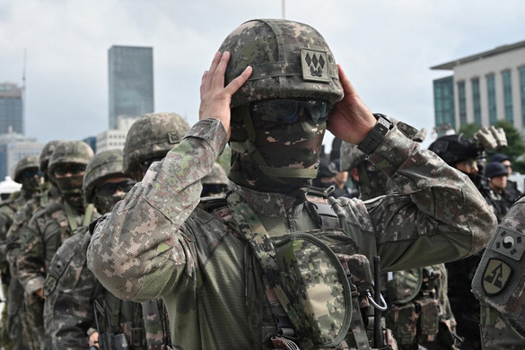 Amerikai–dél-koreai tengeri hadgyakorlat kezdődött Dél-Korea partjainál