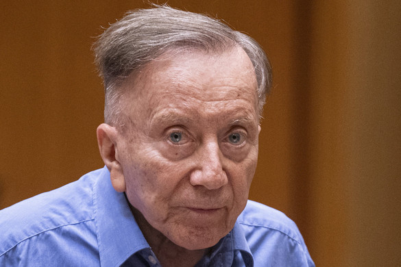 Vásáry Tamást köszöntötte 90. születésnapja alkalmából Papp Dániel, az MTVA vezérigazgatója