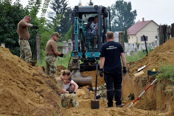 Huszonhét hősi halott katona maradványai kerültek elő