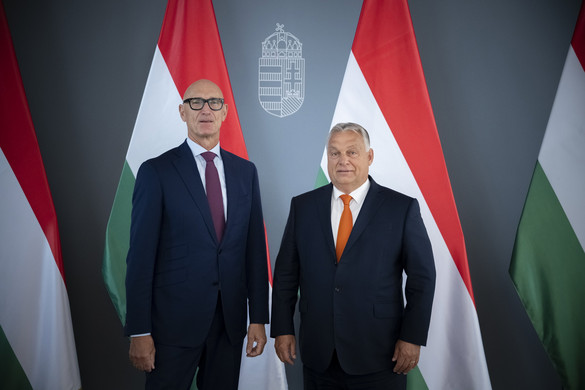Orbán Viktor a Deutsche Telekom vezérigazgatójával tárgyalt