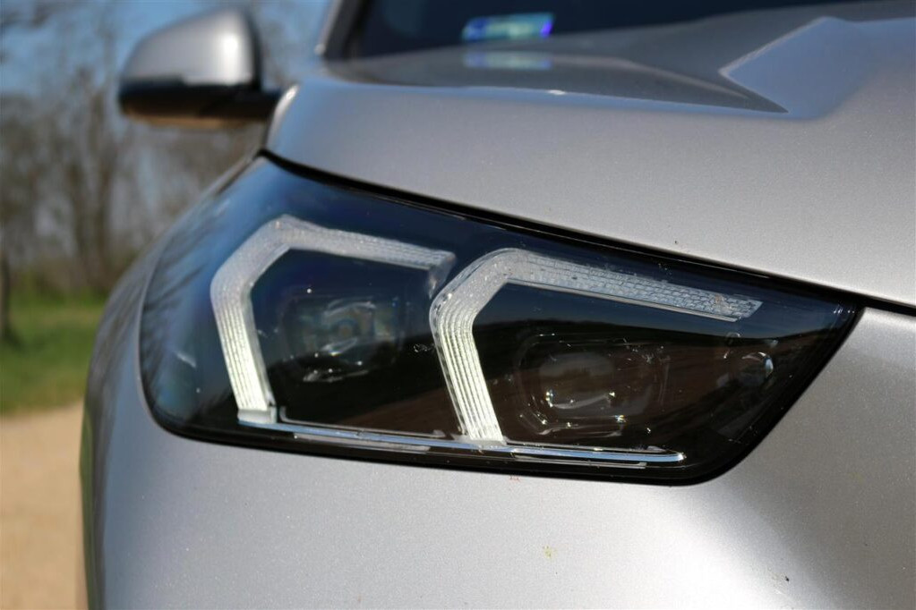 Fotó: SportVerda BMW X1 fényszóró