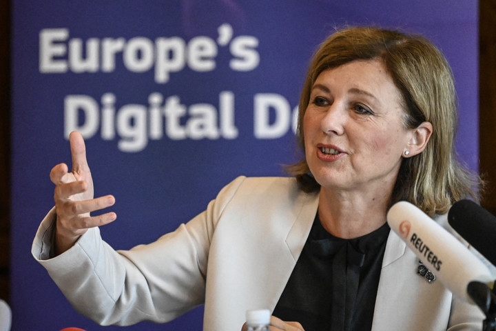 Fotó: AFP/Jade Gao Vera Jourová: Az Európai Bizottság elfogadja a szlovákiai választások eredményét