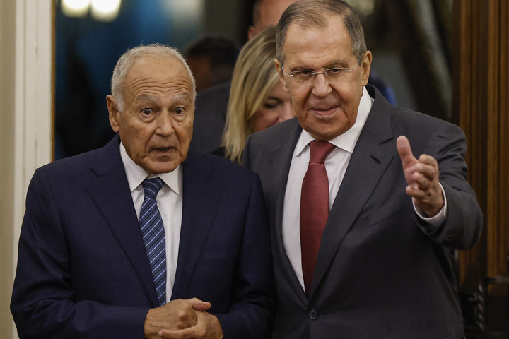 Fotó: AFP/Pool/Sergei Ilnitsky Lavrov: Moszkva és az Arab Liga tűzszünetre szólít fel