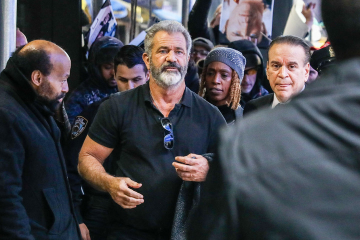 Háborút hirdet Mel Gibson