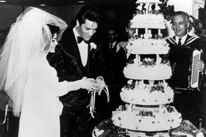 Kitálalt az orvos: Döbbenetes részletek derültek ki Elvis Presley haláláról