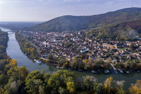 Fotó: MTI/Czeglédi Zsolt A legjobb nemzetközi úti célok közé választotta Tokajt a Turisztikai Világszervezet