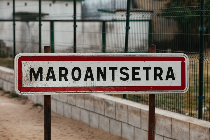Fotó: NorthFoto Magyar férfi sírja az afrikai dzsungelben, akit korábban a bennszülöttek királynak is választottak a 18. század végén