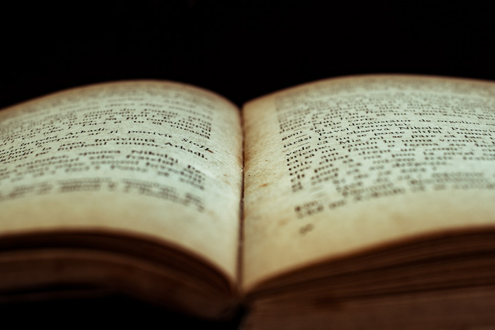Fotó: NorthFoto Ki döntötte el, hogy mi kerül a Bibliába?