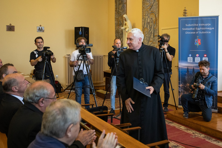 Fotó: Facebook/Subotička biskupija - Szabadkai Egyházmegye Új vezető a szabadkai egyházmegye élén