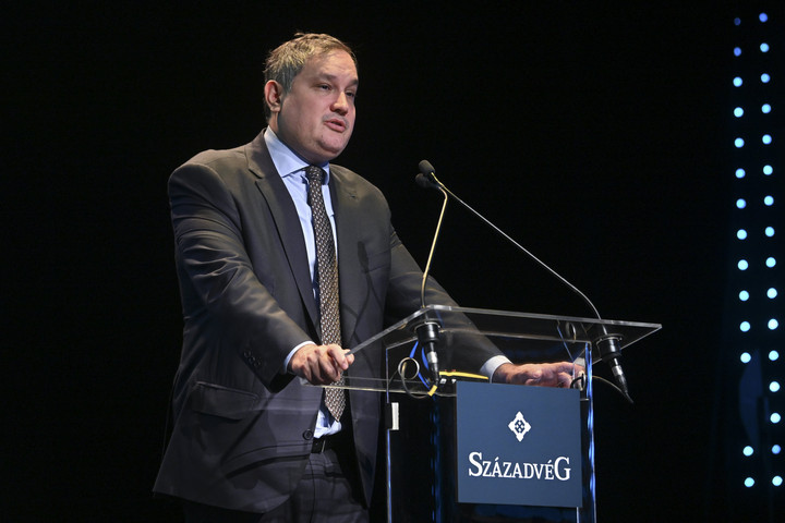 Fotó: MTI/Koszticsák Szilárd Nagy Márton egyetértési megállapodást írt alá a Huaweijel