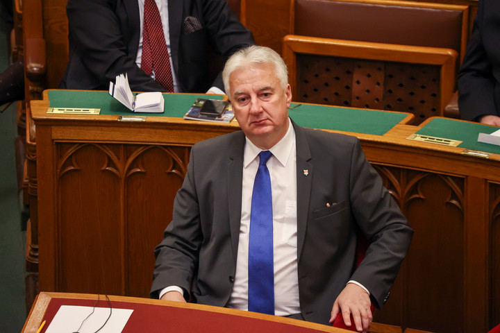 Fotó: MH/Török Péter Semjén Zsolt: A mi üzenetünk a nemzeti szuverenitás és a keresztény civilizáció
