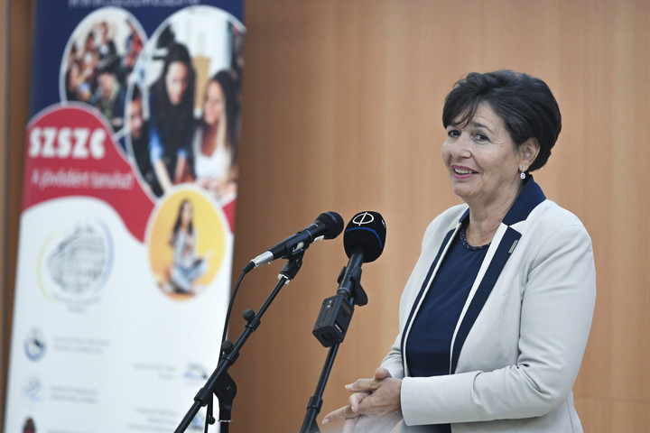 Fotó: MTI/Koszticsák Szilárd Pölöskei Gáborné: A szakképzésben az életre nevelnek