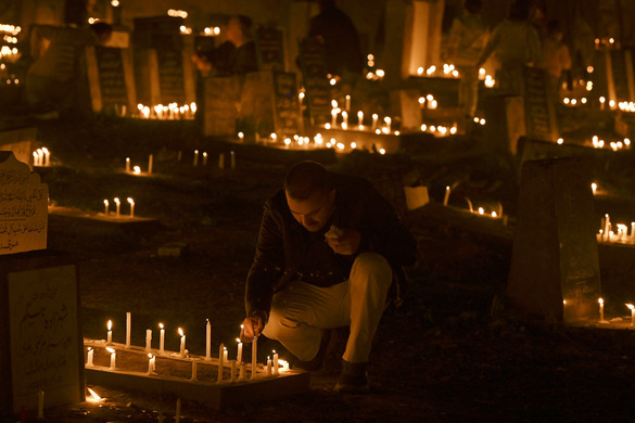 Hosszabb nyitvatartással várják a megemlékezőket a jövő héten a fővárosi temetők
