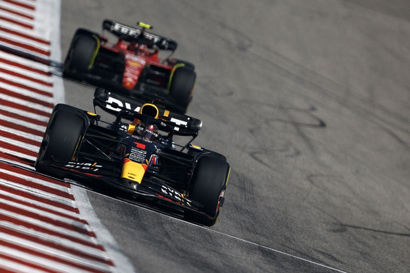 Verstappen a futamot is megnyerte