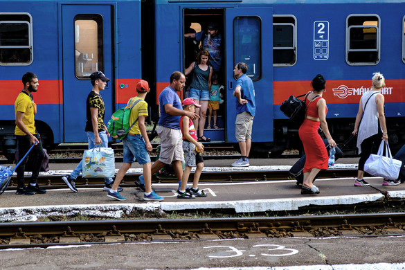 Csaknem kilencezren érkeztek Ukrajnából hétfőn