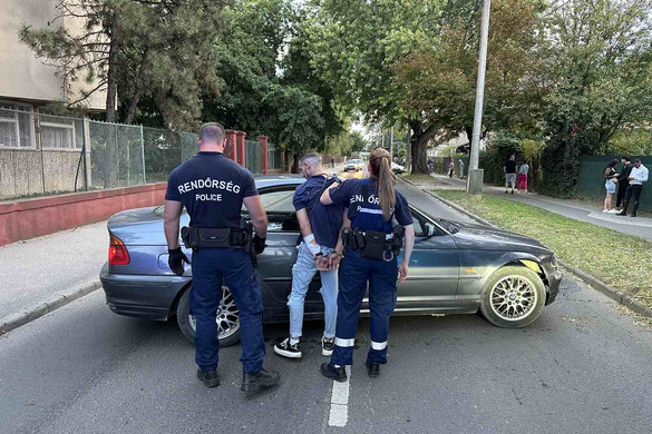 „Tolt egy kis kokaint”, vallotta be a rendőröknek egy váci BMW-s