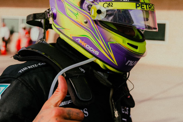 Alkoholmentes tequilát készített Lewis Hamilton