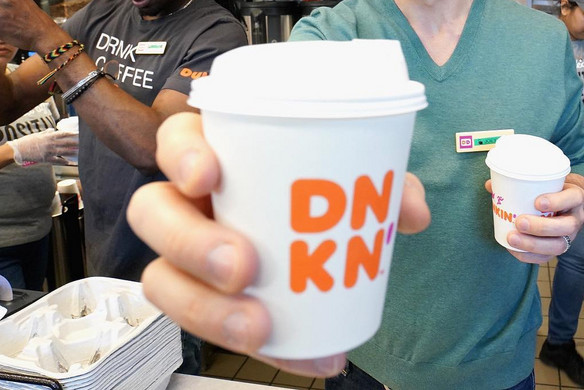 Egymilliárd forint kártérítést kapott egy nő, miután megégette a forró kávé