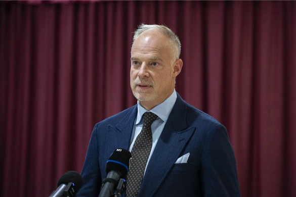 Szalay-Bobrovniczky Kristóf: az egész országot kell védeni