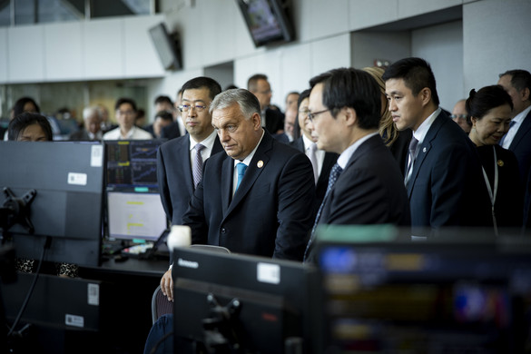 Orbán Viktor a Kínai Építési Bank elnökével tárgyalt