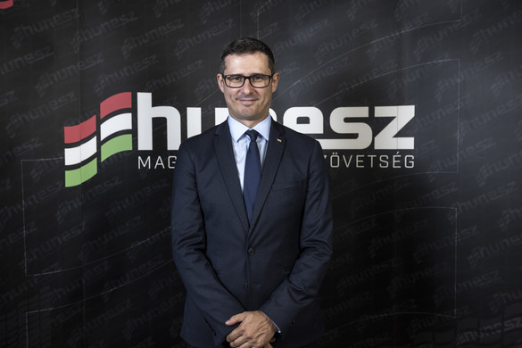 Koncentráció az e-sportban – Interjú Biró Balázzsal, a HUNESZ főtitkárával