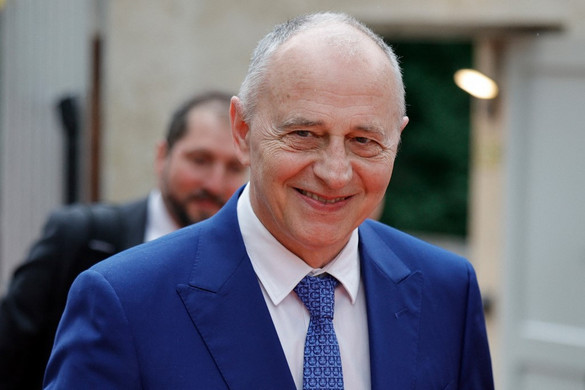Mircea Geoana a 2024-es román elnökválasztás esélyese