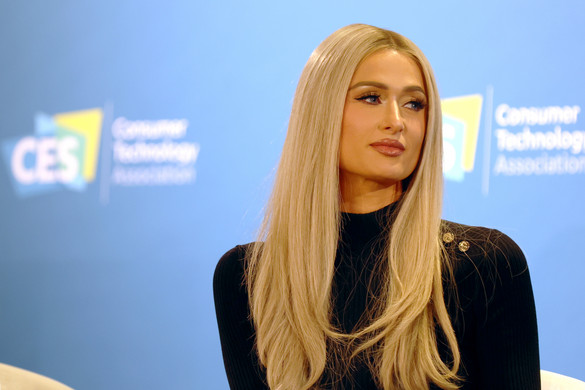 Beteg lehet Paris Hilton egyetlen kisfia