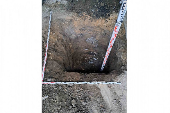 Szalonnasütés után elásták