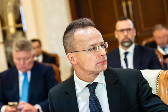 Szijjártó: A kormány tartja a kapcsolatot az Izraelben rekedt magyar állampolgárokkal + VIDEÓ