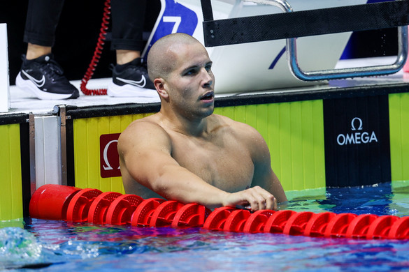 Rövidpályás úszó-Eb – Szabó Szebasztián ezüstérmes 50 méter gyorson