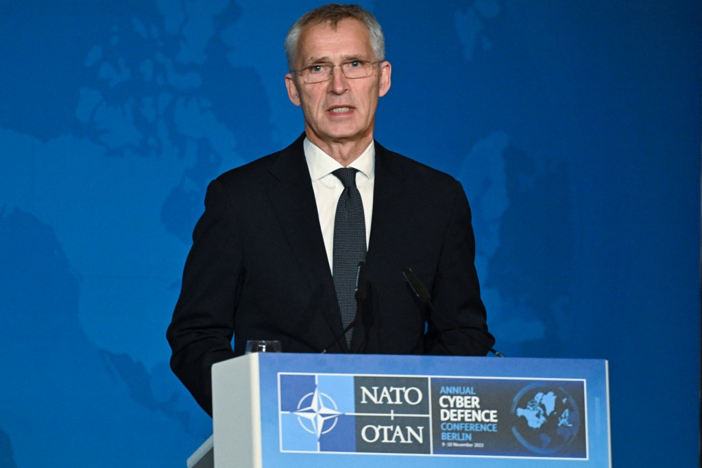 A NATO-főtitkár a tűzszünet meghosszabbítására szólított fel
