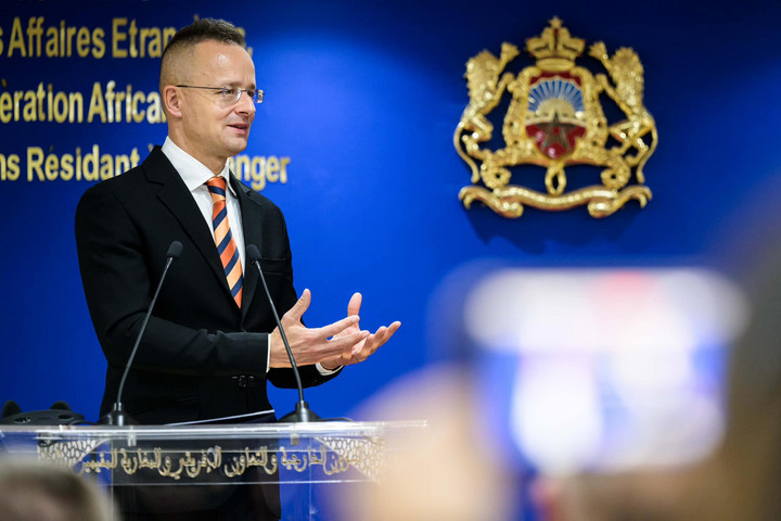 Fotó: Facebook/Szijjártó Péter Szijjártó szerint Marokkóra lehet számítani a migráció elleni küzdelemben