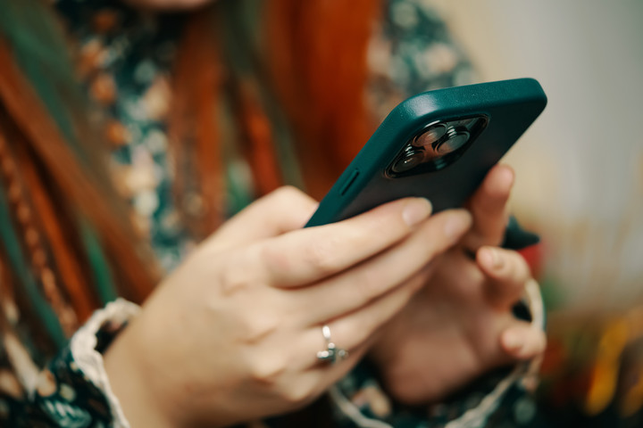 Fotó: NorthFoto Elültethető telefontok, amelyből virág nő ki