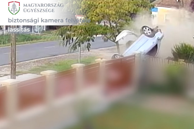Csak a kerítés tudta megállítani a részeg sofőrt Tápiógyörgyén + VIDEÓ