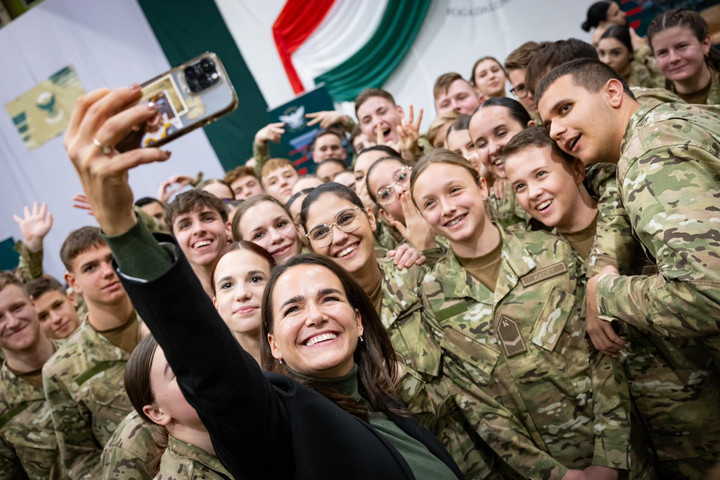 Fotó: Facebook/Novák Katalin Novák Katalin: Hazaszerető emberekre van szükség