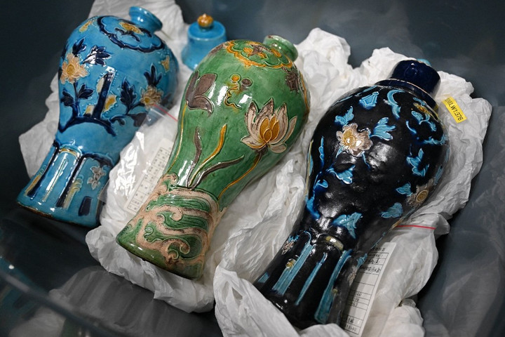 Fotó: Xinhua via AFP/Xinhua/Guo Cheng Düsseldorf visszaad a nácik nyomására elárverezett kínai porcelánokat egy berlini műkereskedés örököseinek