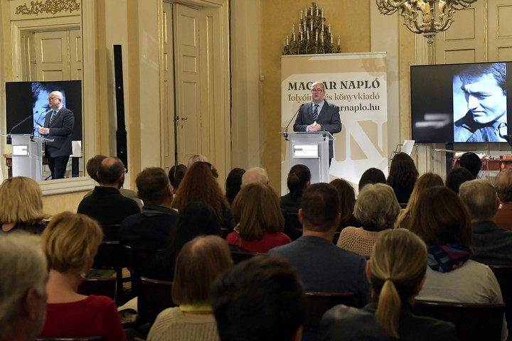 Fotó: MTI/Soós Lajos Szentmártoni János: A művészet küldetése az értékteremtés