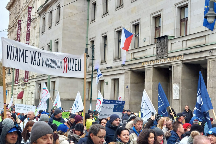 Fotó: Helena Kocova Prága utcáit ellepték a tiltakozók