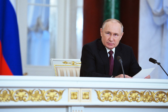 Vlagyimir Putyin 170 ezer fővel növeli az orosz fegyveres erők létszámát