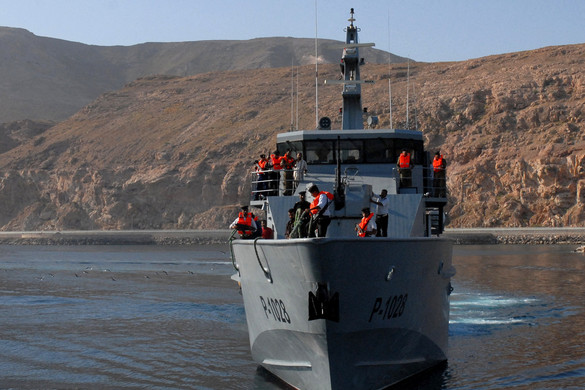Kína nem reagált egy izraeli tulajdonú tartályhajó kalóztámadás miatti vészjelzésére, az USA lépett közbe