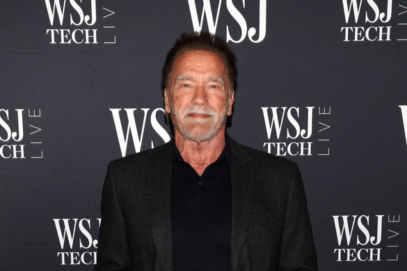Arnold Schwarzenegger ihlette a Jurrasic Park híres jelenetét