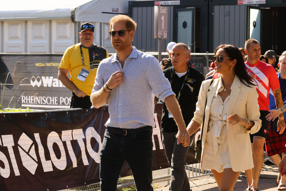 Meghan Markle Harryvel az oldalán újabb koncerten bulizott,