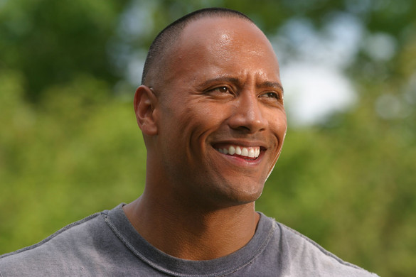 Dwayne Johnson pénzzel dobálta meg a saját édesanyját + VIDEÓ