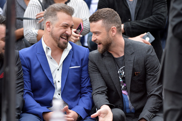 Kés alá feküdt az *NSYNC énekese