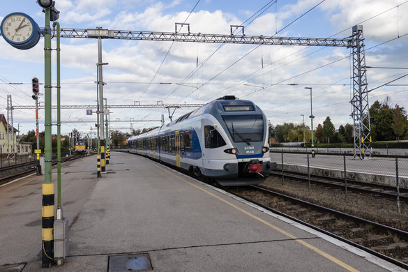 Elgázolt egy embert a vonat Istvánteleknél