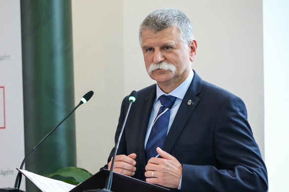 Kövér László: Nem vagyunk a csicskásai senkinek